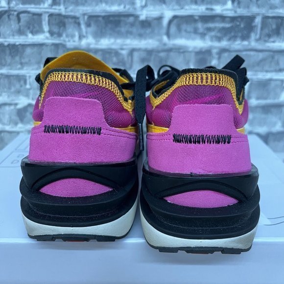 Nike Waffle One Active Fuchsia University Gold Black DA7995-600 Mens Size 8.5 - Picture 5 of 9